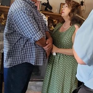 Meet your Posher, Deborah